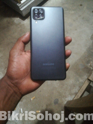 samsung galaxy A12